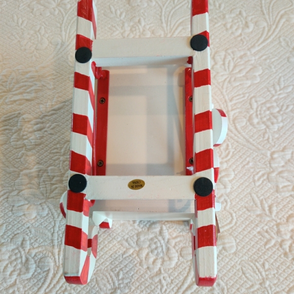 Celebrate Christmas Wooden Holiday Sleigh Decoration Candy Cane Red And White - Picture 8 of 11